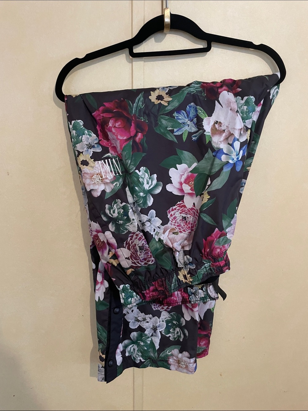 Nike Floral Women's pants - Black with Pink & Green Accents